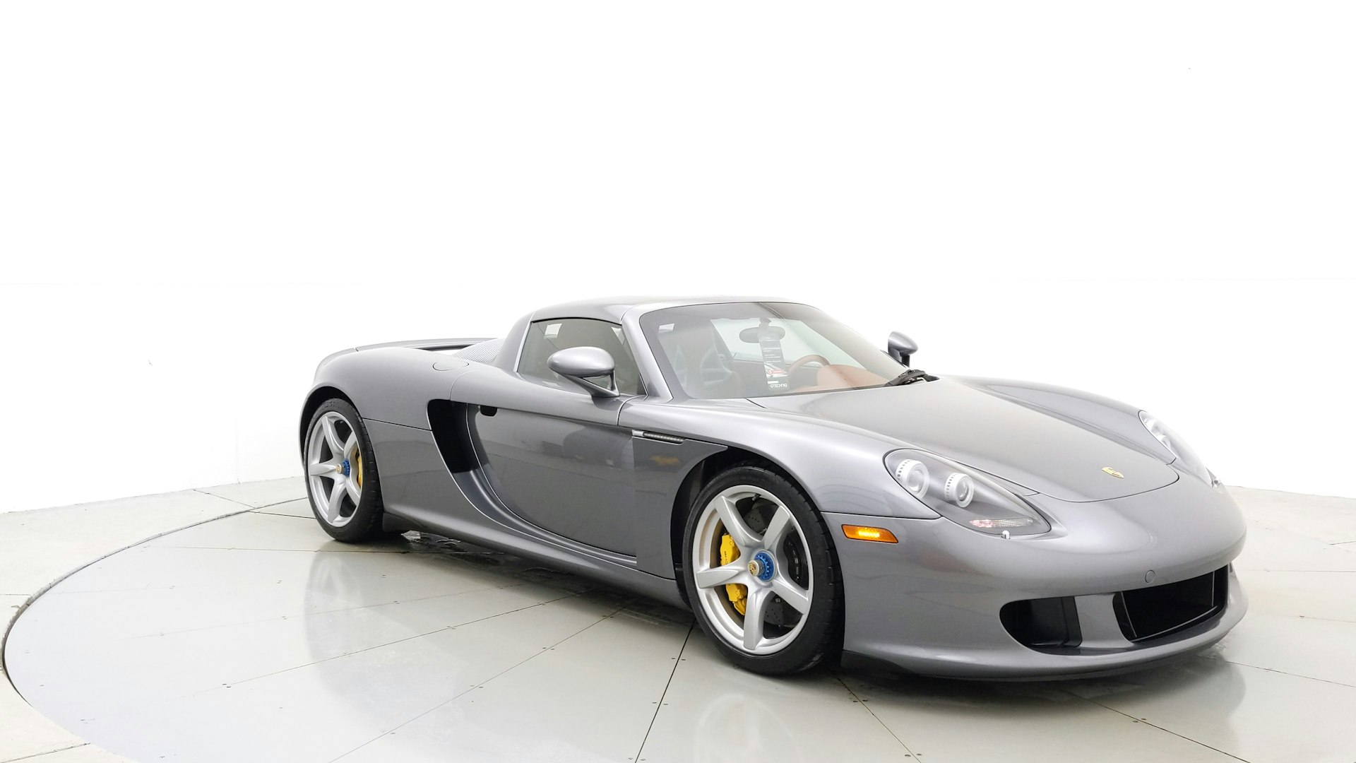 Pre-Owned 2005 Porsche Carrera GT 2D Coupe in North Olmsted #P2223 | Porsche  North Olmsted